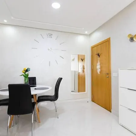 Modern Apartment In The Heart Of Tangier Room photo