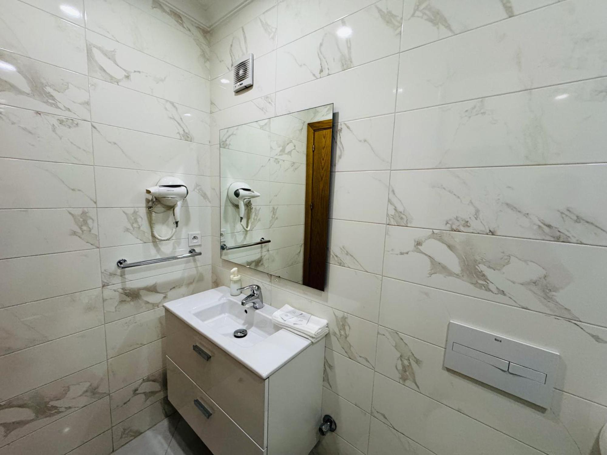 Modern In The Heart Of * Tanger