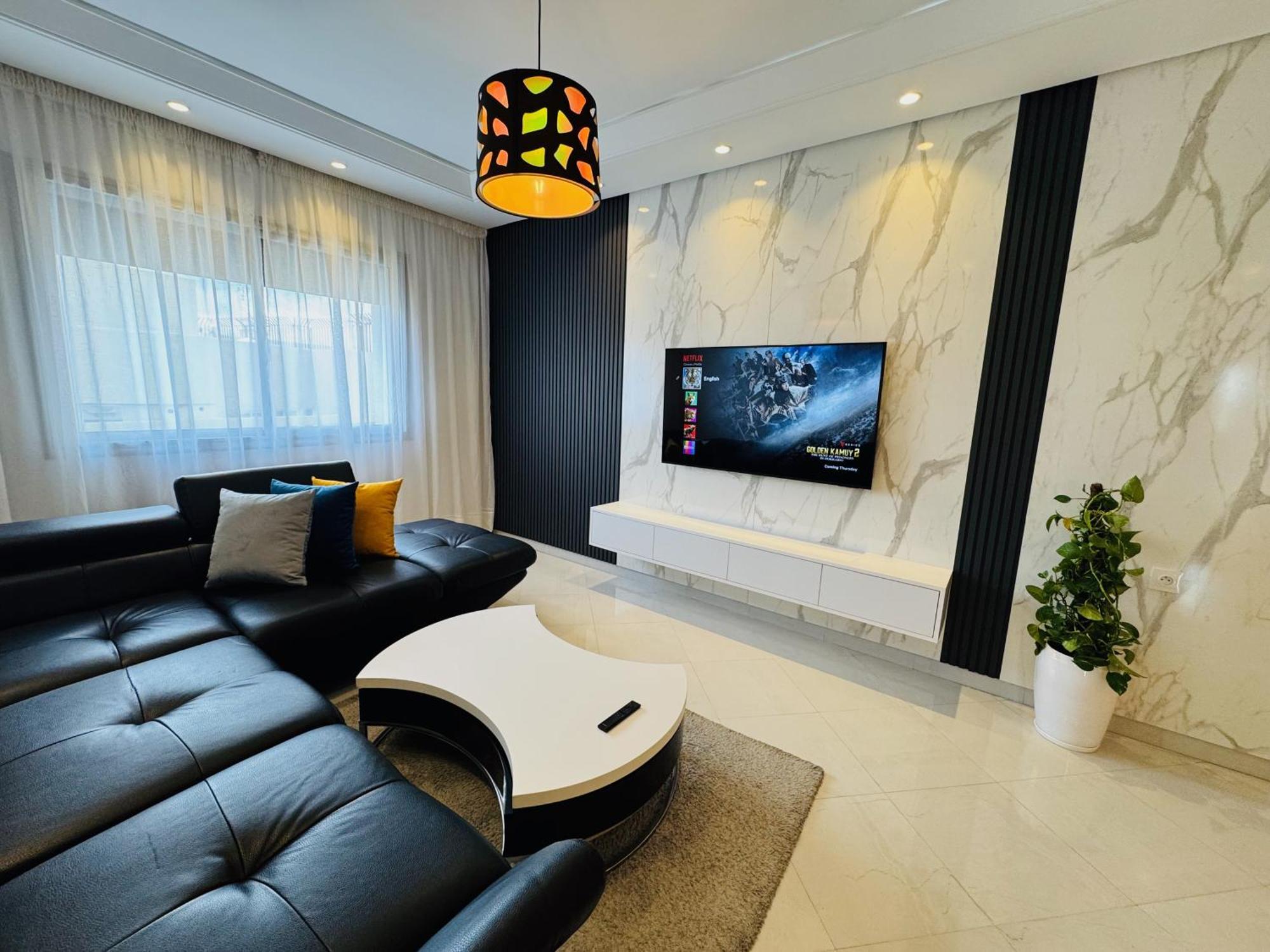 Modern In The Heart Of * Tanger