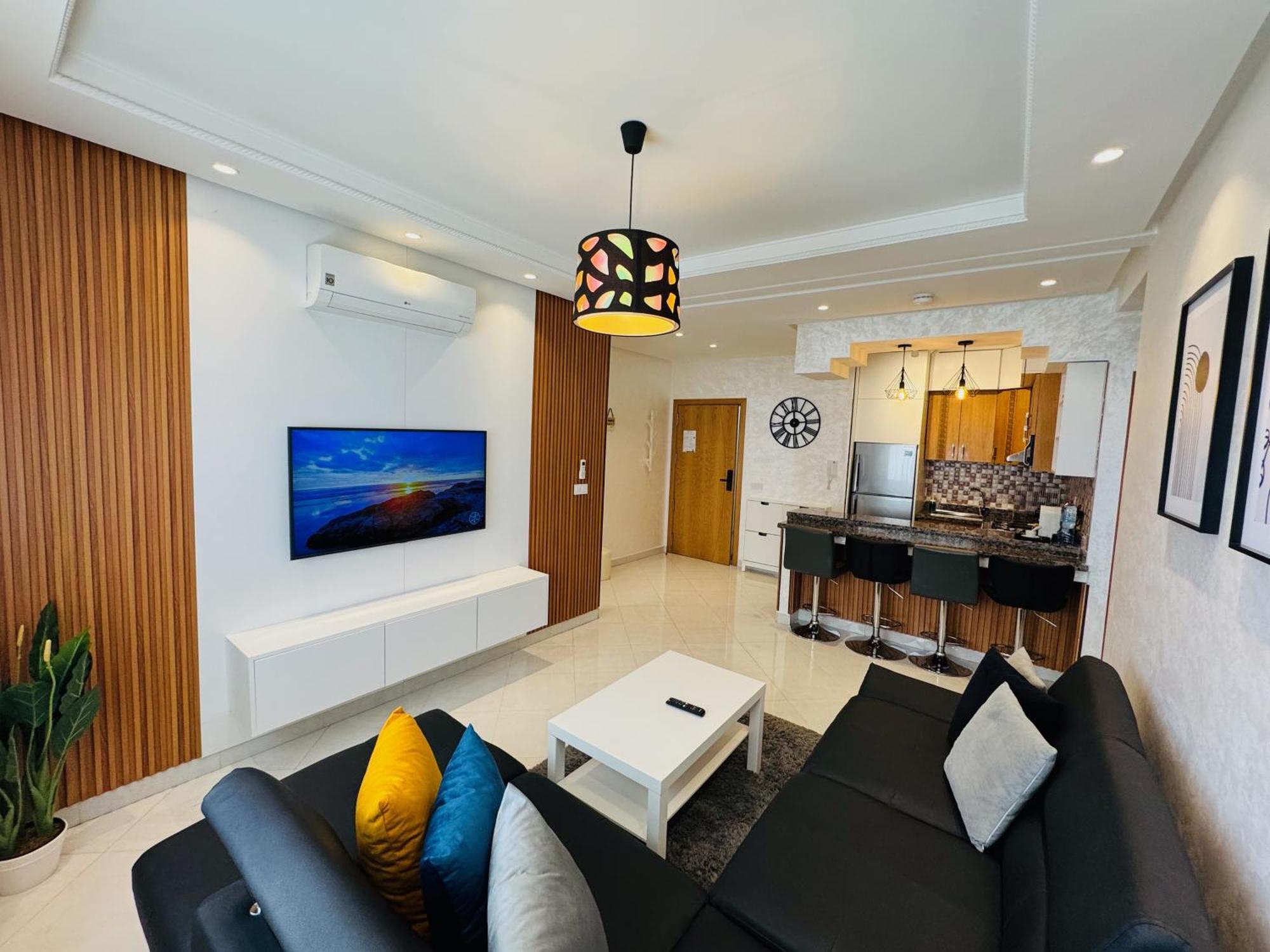 Modern In The Heart Of Apartment *